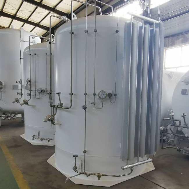 극소 크기 극저온 저장 탱크